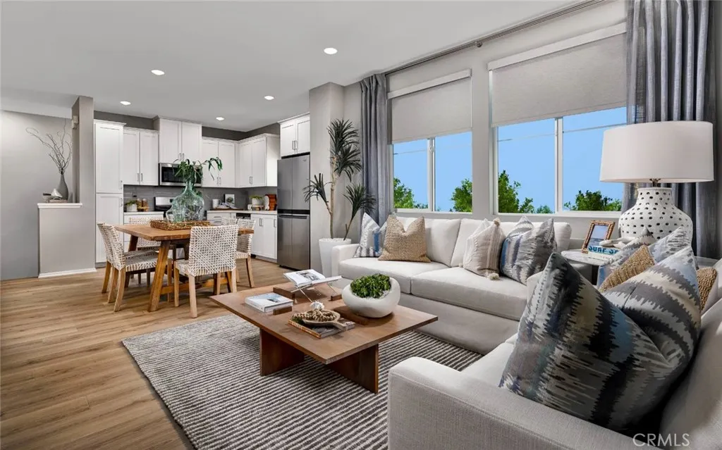 4152 S S. LIMECREST PASEO, #15