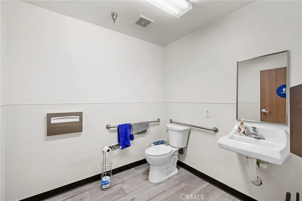 620 S Magnolia Avenue, #F