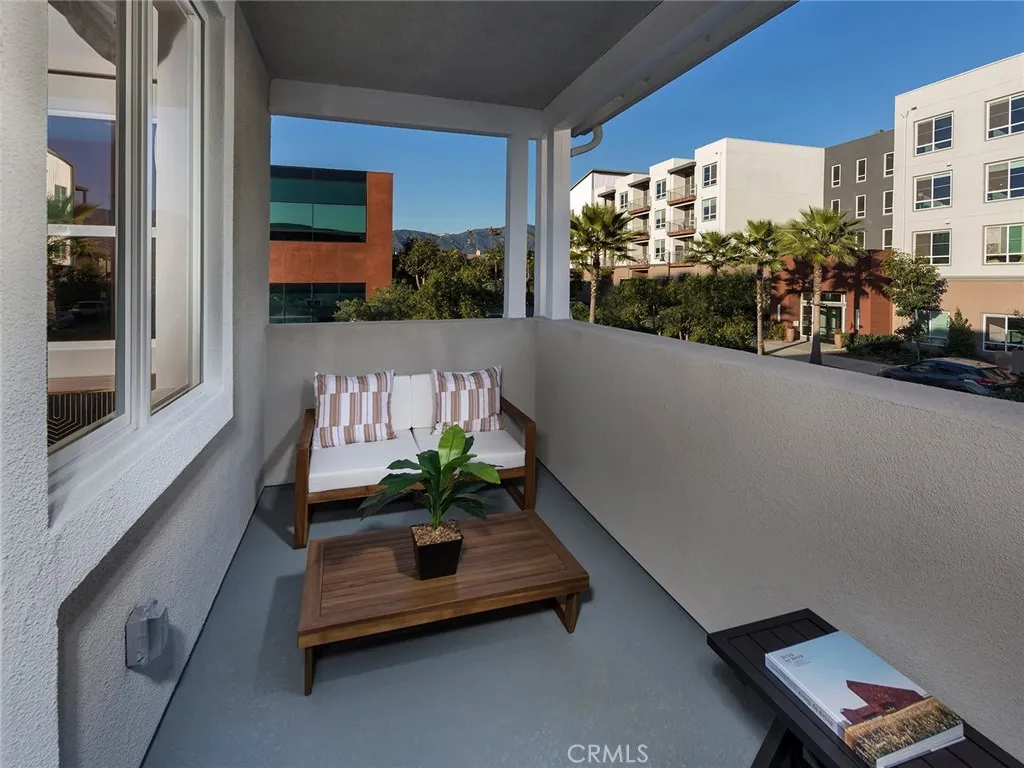 1565 Stratus Drive