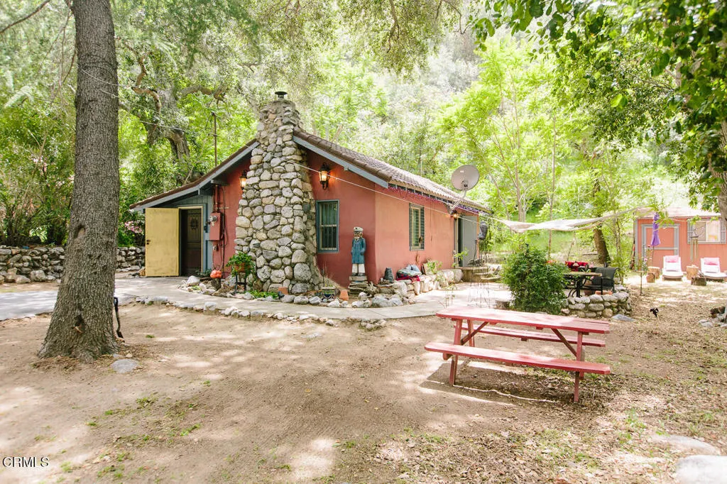 11 N San Gabriel Canyon Road
