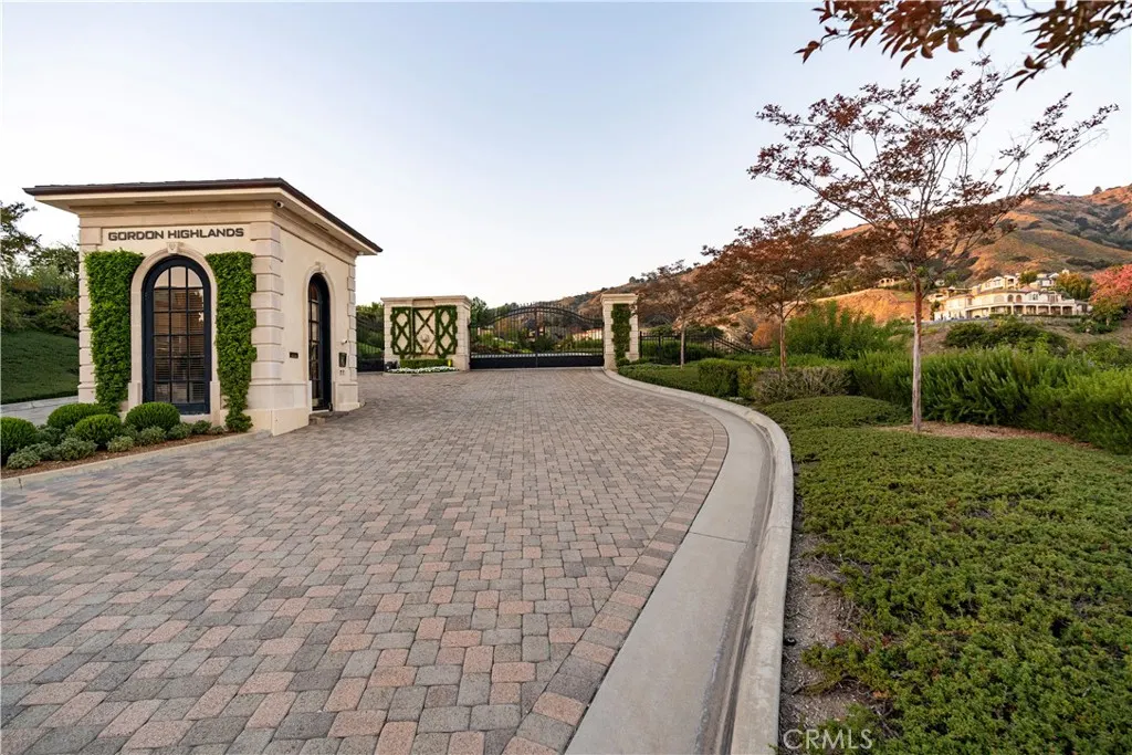 648 Gordon Highlands Road