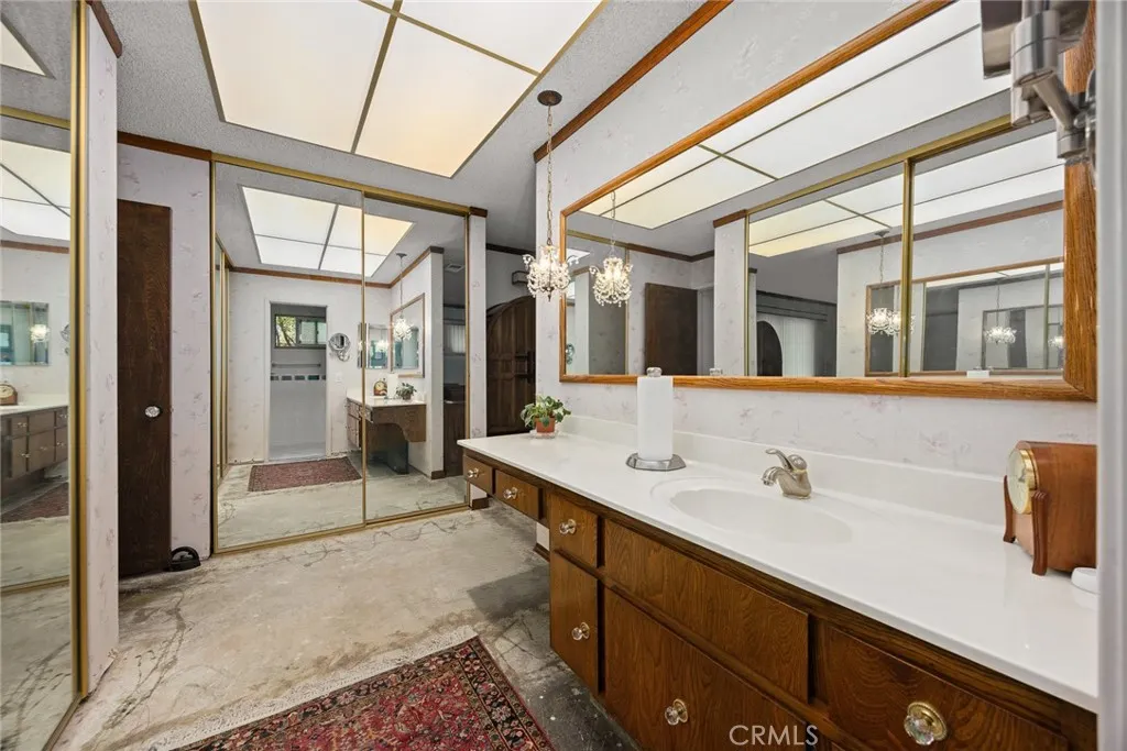 1314 Pebble Springs Lane