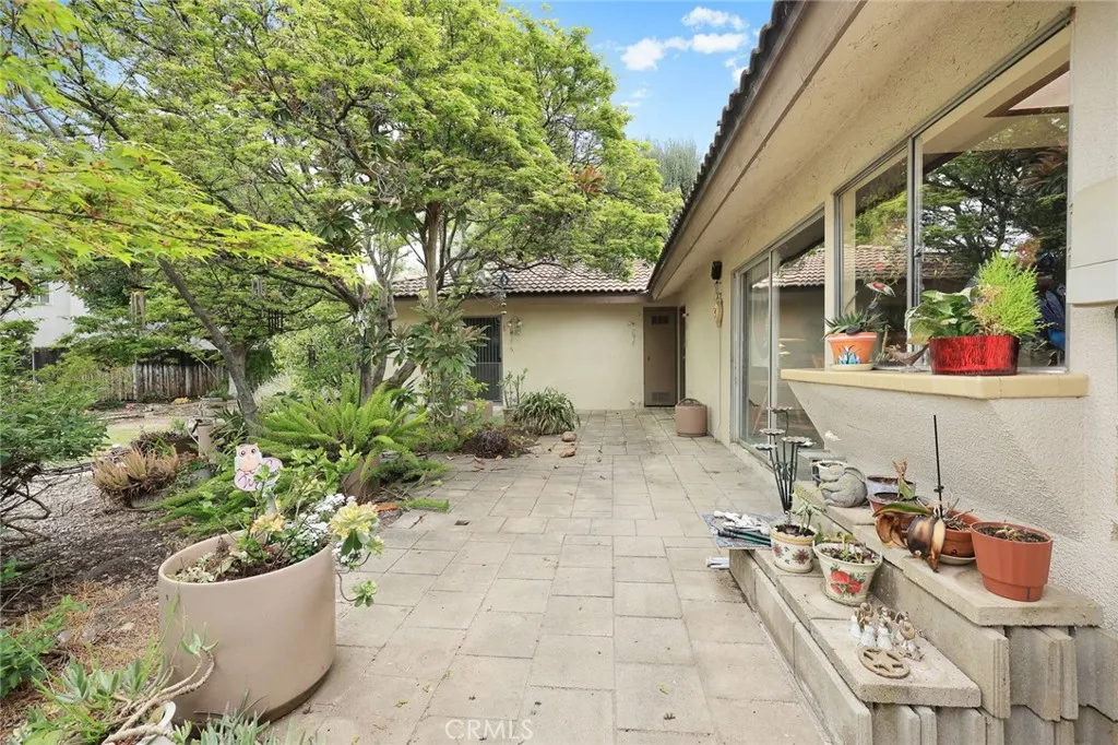 1314 Pebble Springs Lane