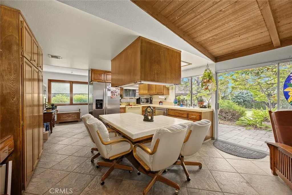 1314 Pebble Springs Lane