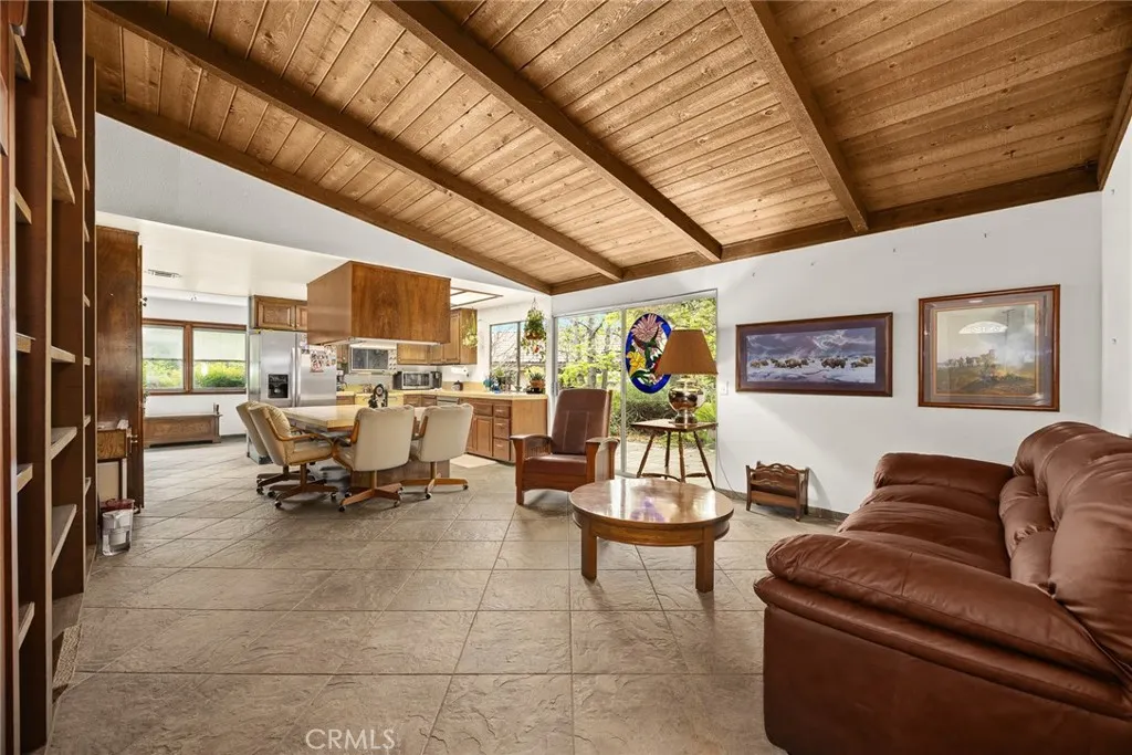 1314 Pebble Springs Lane