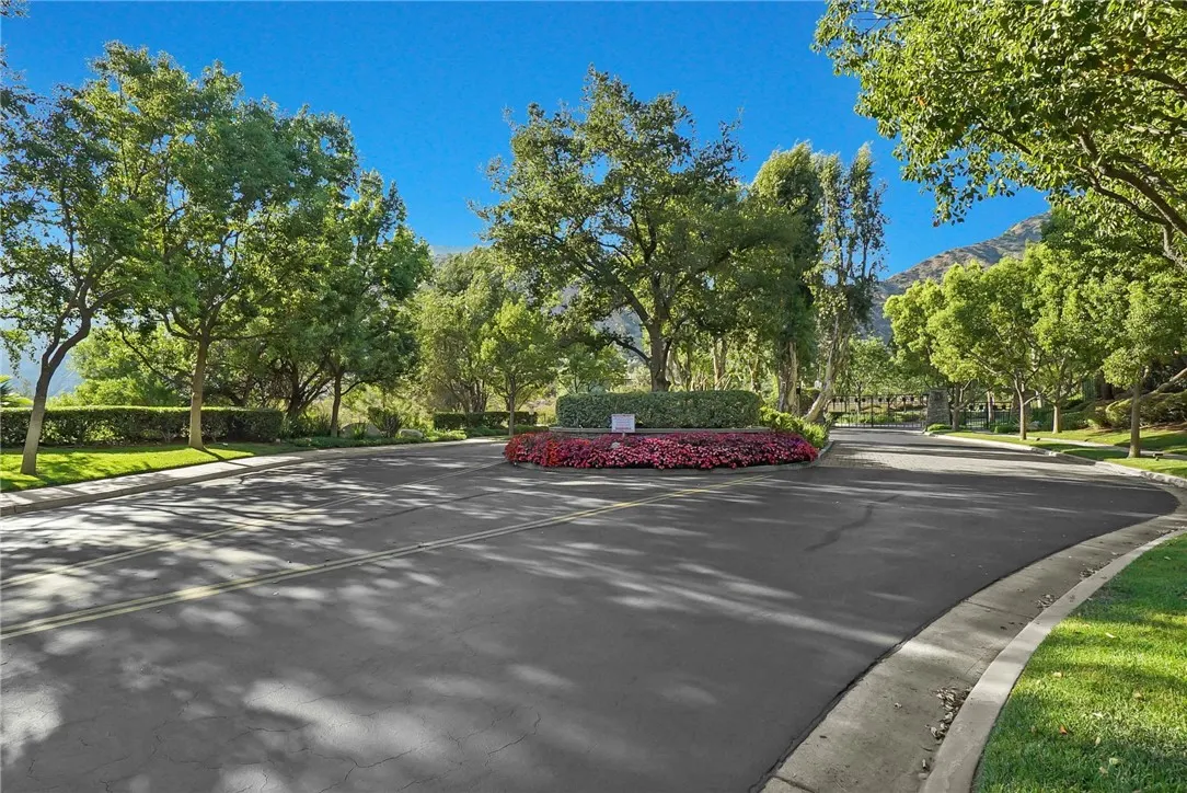 22 Silver Forest Court