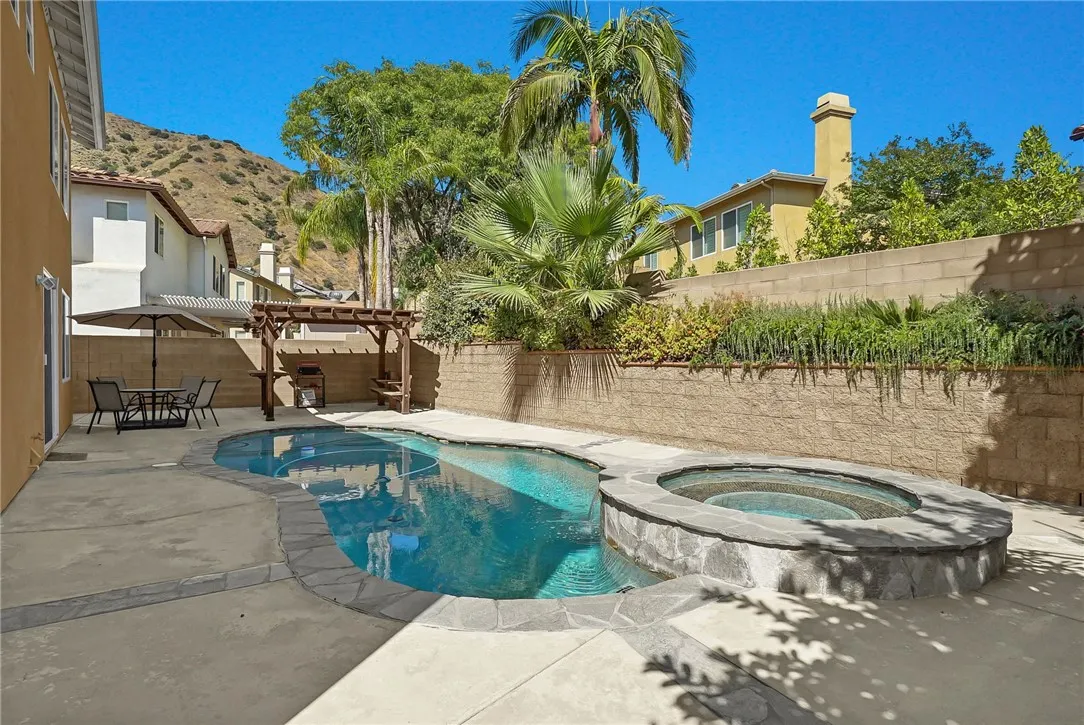 22 Silver Forest Court