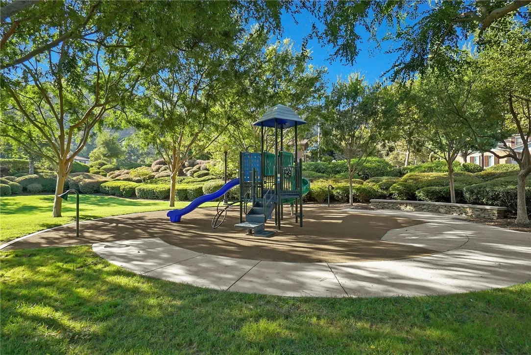 22 Silver Forest Court