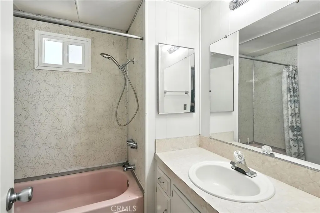 2755 Arrow Highway, #19
