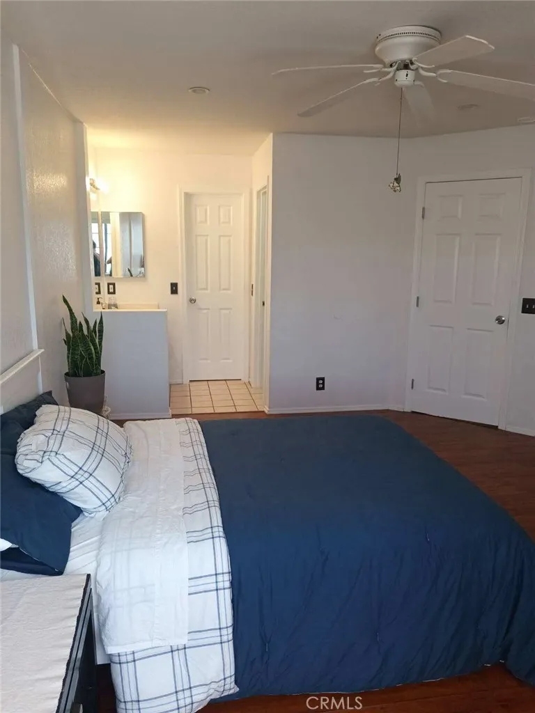 4900 N Grand Avenue, #325