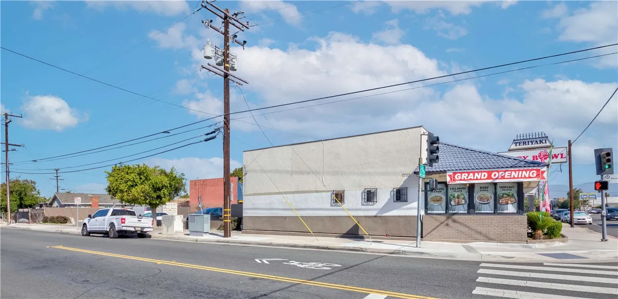 2603 Tyler Avenue