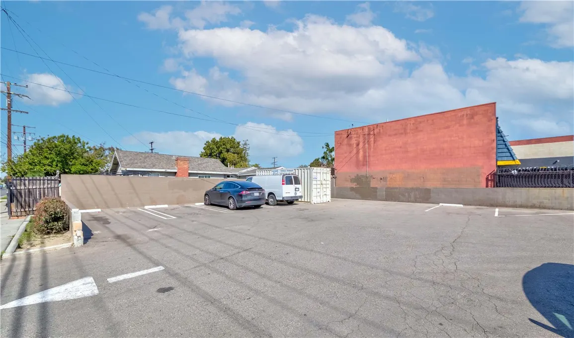 2603 Tyler Avenue