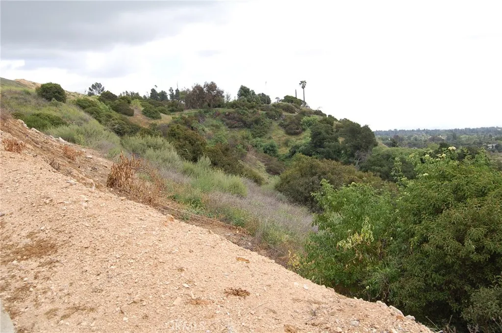 0 Broken Spur Road