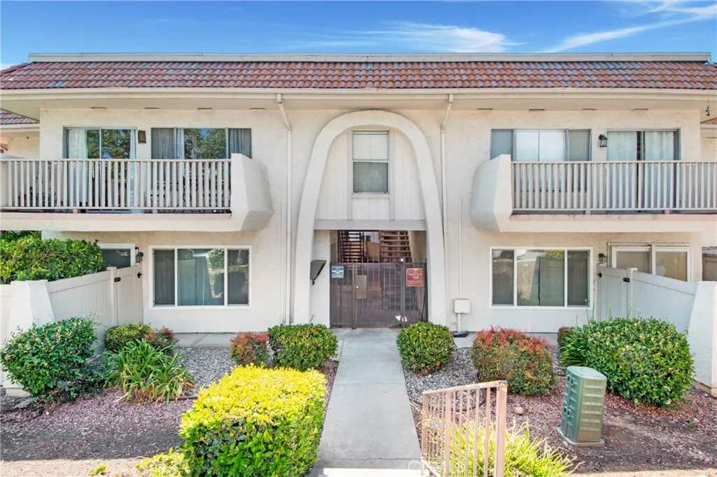 4575 Ramona Avenue, #16