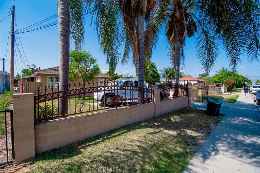 2743 Cogswell Road