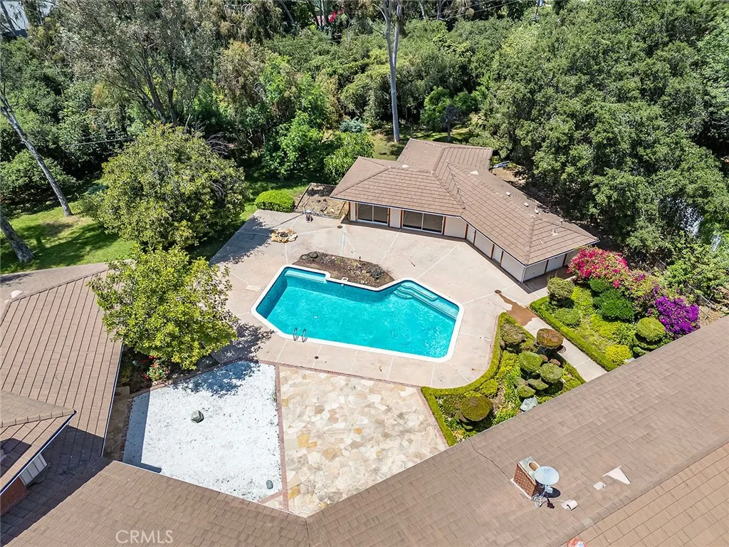 20827 E Mesarica Road