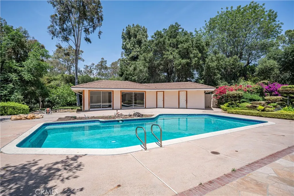 20827 E Mesarica Road