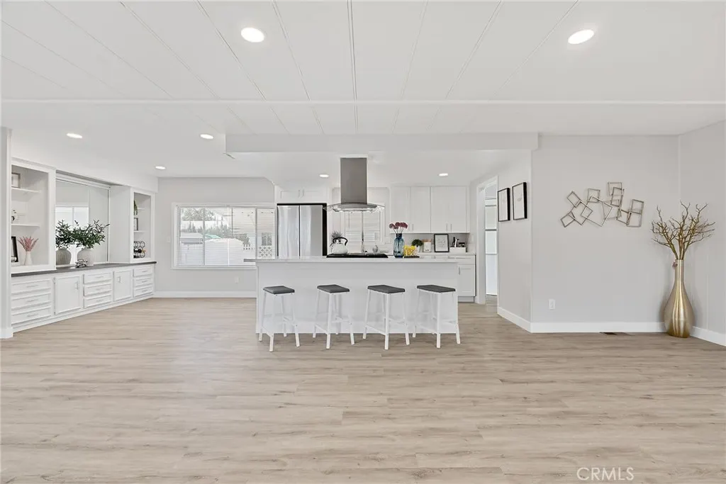 11250 Ramona, #216