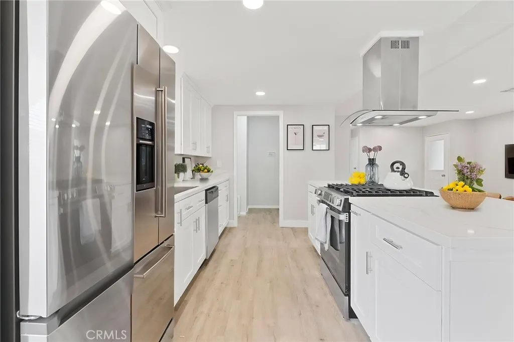 11250 Ramona, #216