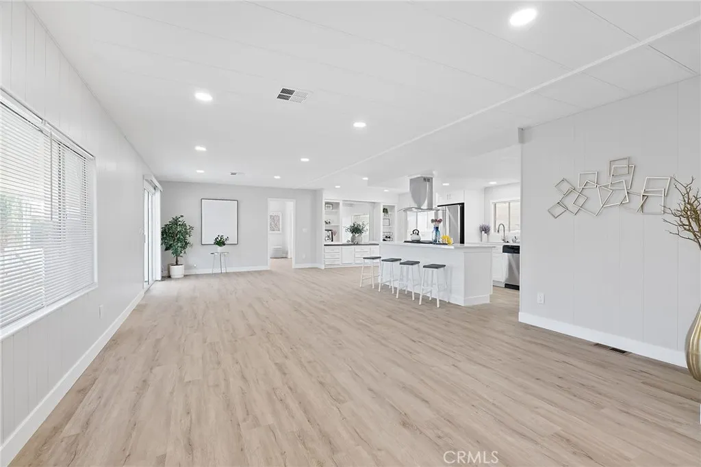11250 Ramona, #216