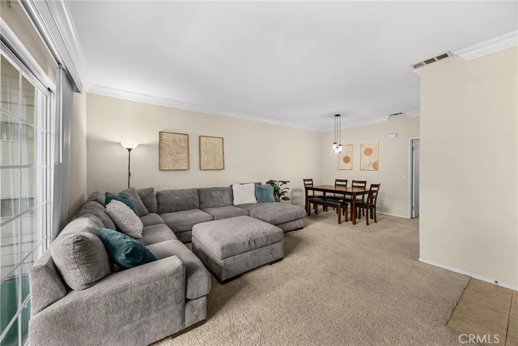 777 S Citrus Avenue, #221