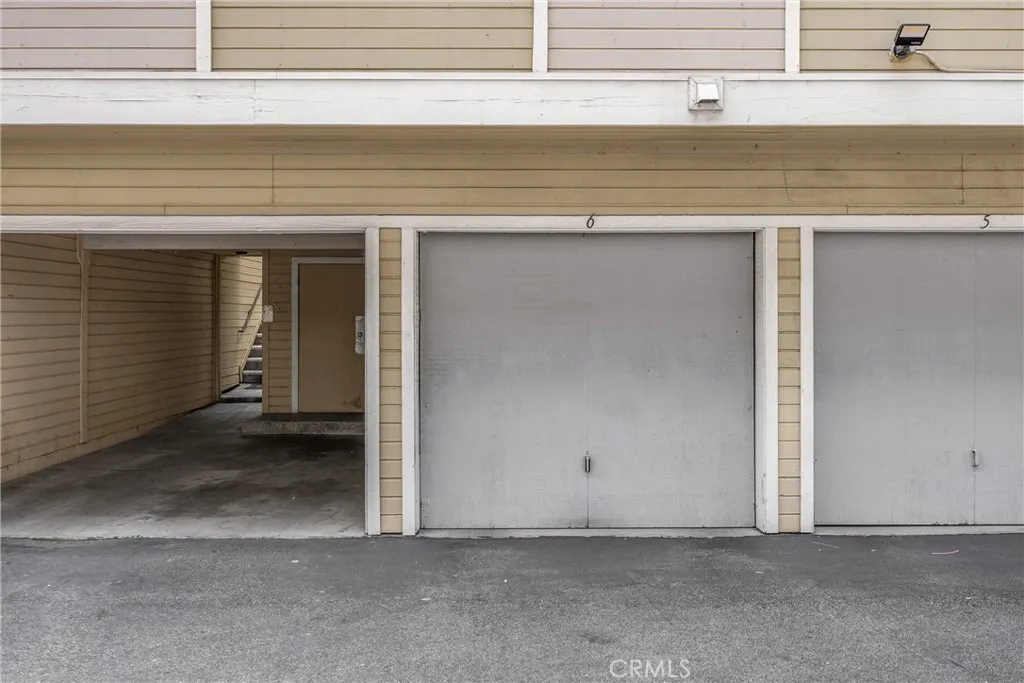 777 S Citrus Avenue, #221