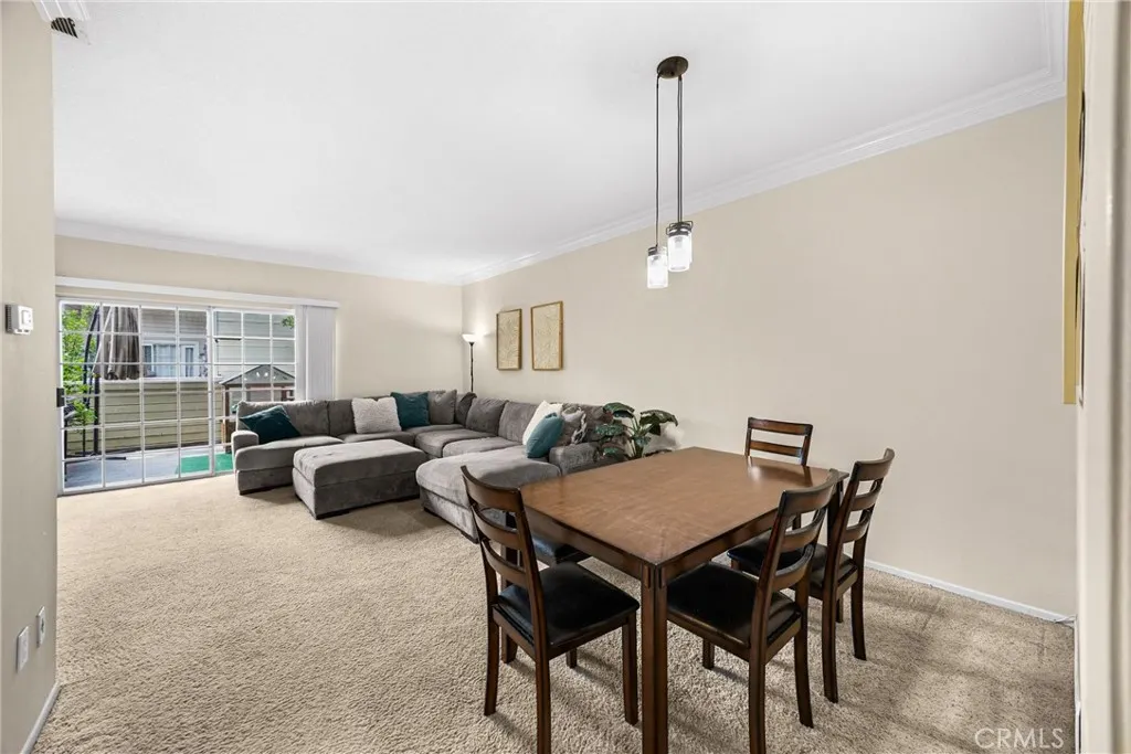 777 S Citrus Avenue, #221