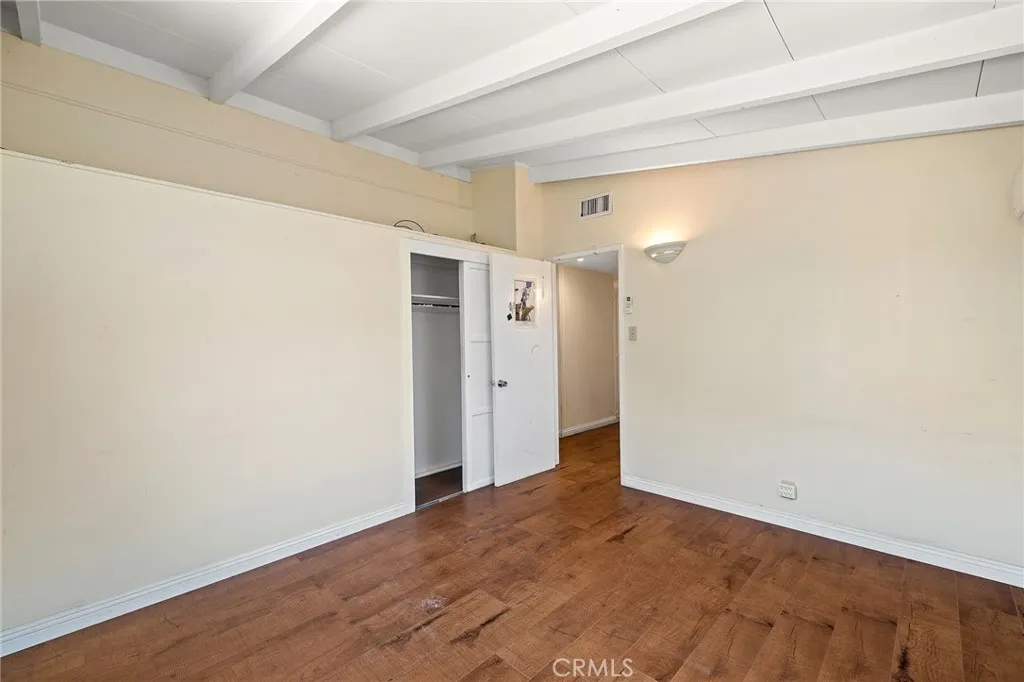 816 Delay Avenue