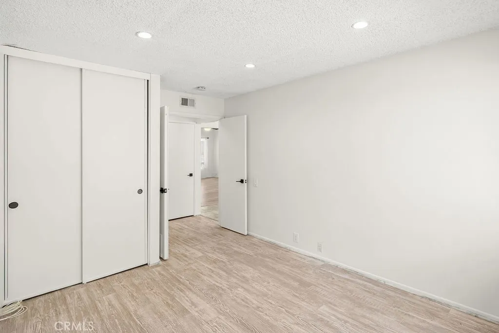 1824 Greenleaf Drive