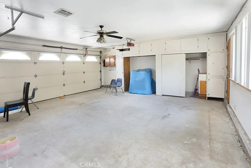 640 S Azusa Avenue