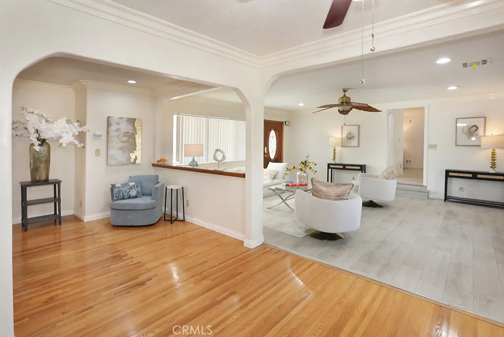 640 S Azusa Avenue