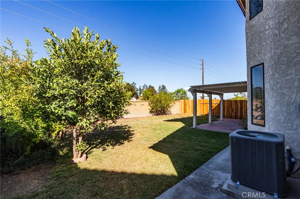 6 Hunter Point Road
