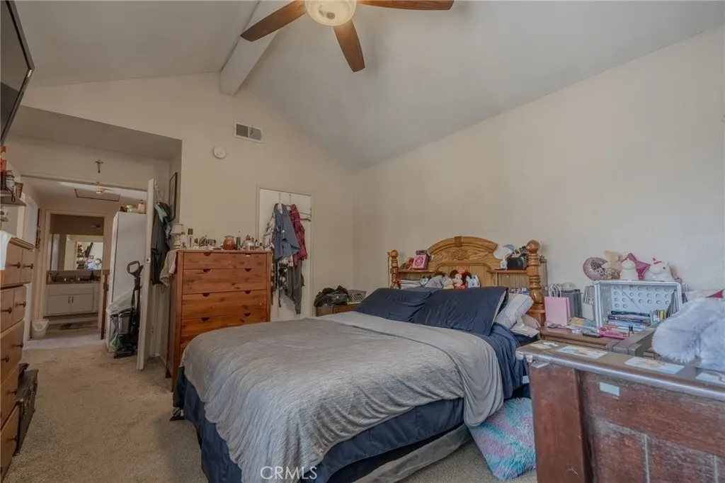 574 E Skylark Drive