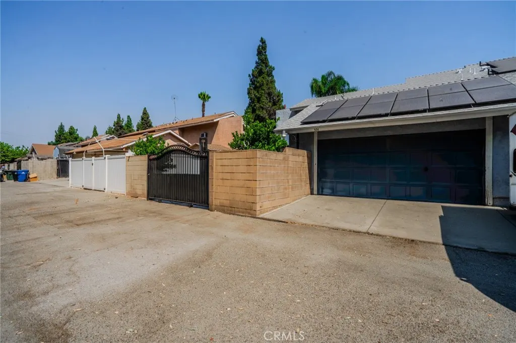 574 E Skylark Drive