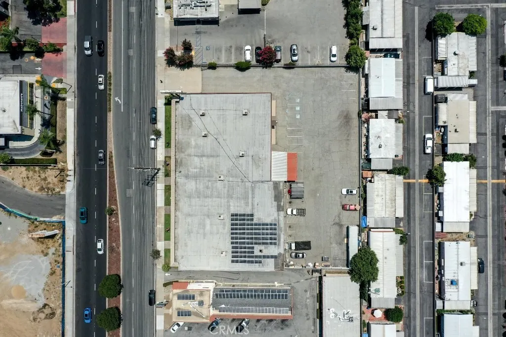 945 N Azusa Avenue