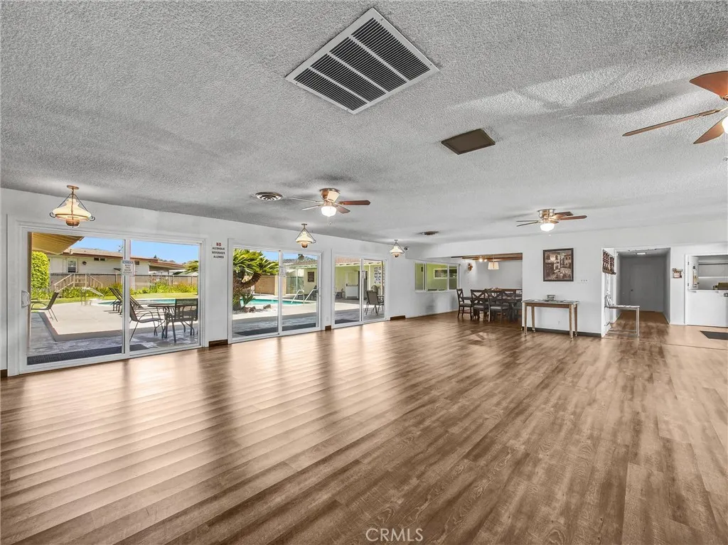 201 E Arrow Hwy, #64