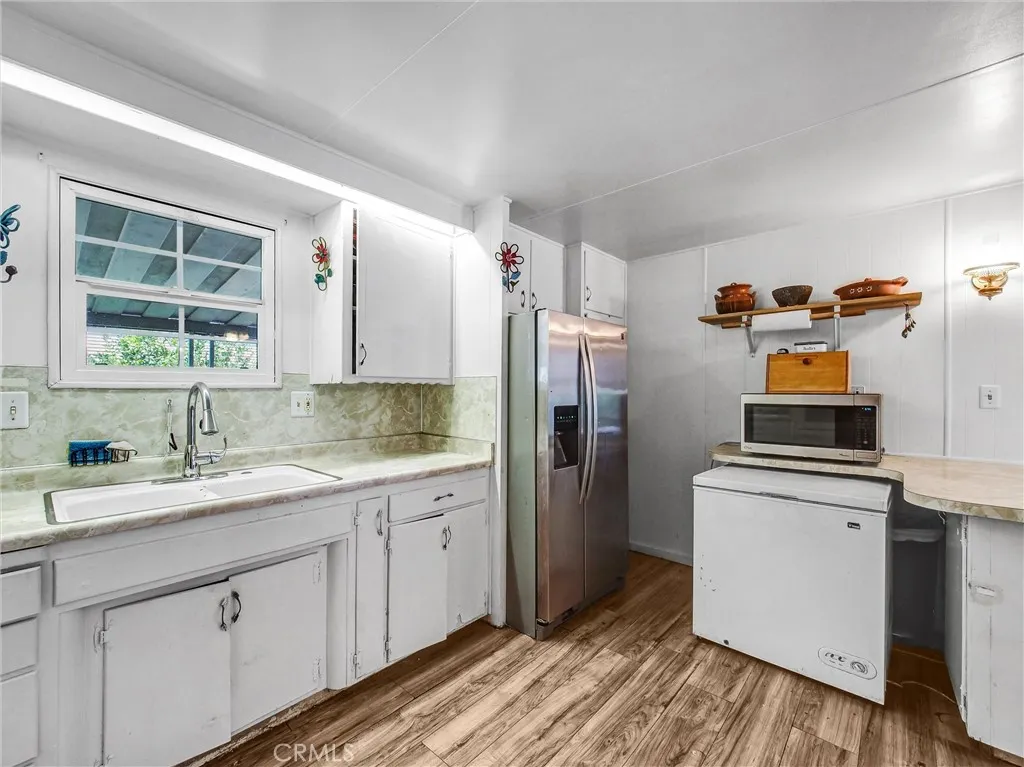 201 E Arrow Hwy, #64