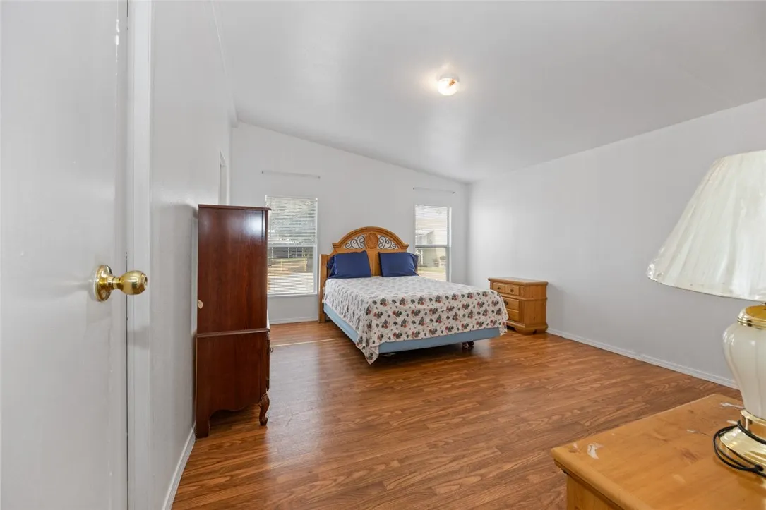 1855 E Riverside Drive, #5