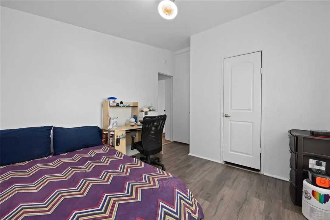 1855 E Riverside Drive, #5