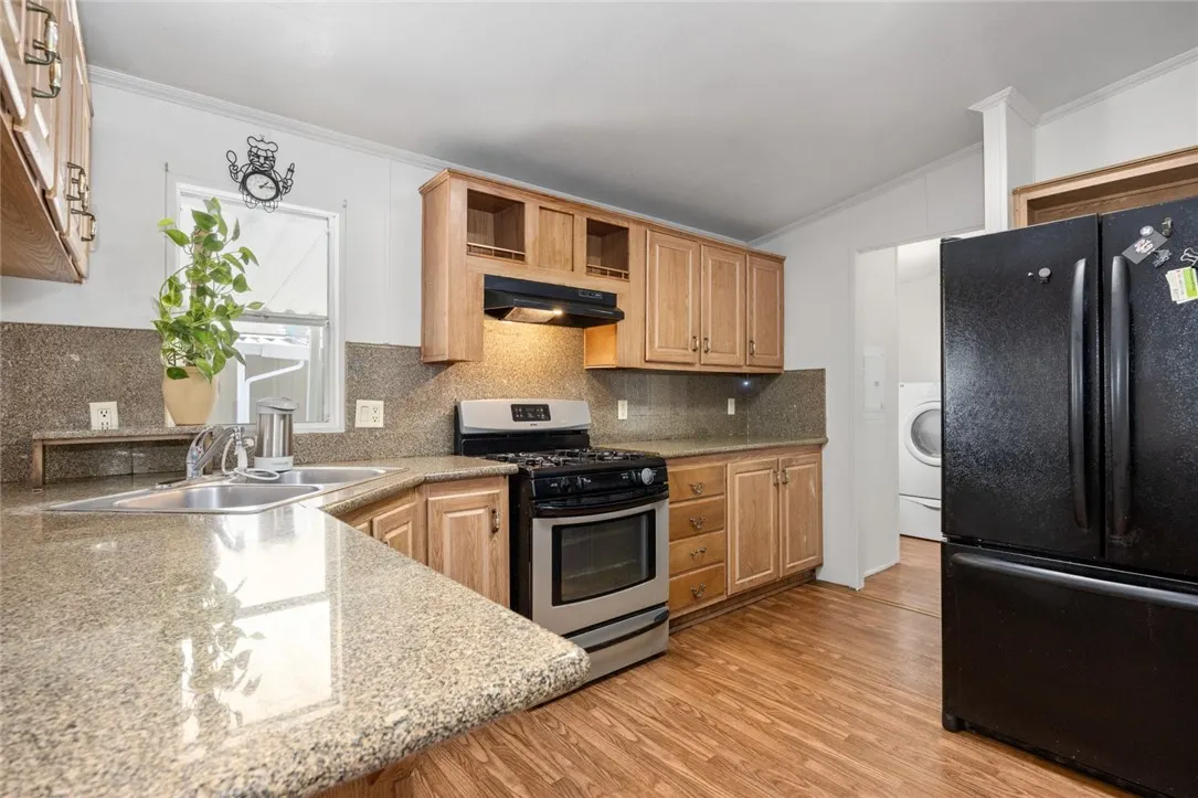 1855 E Riverside Drive, #5
