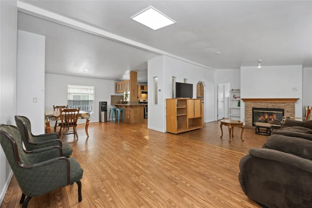 1855 E Riverside Drive, #5