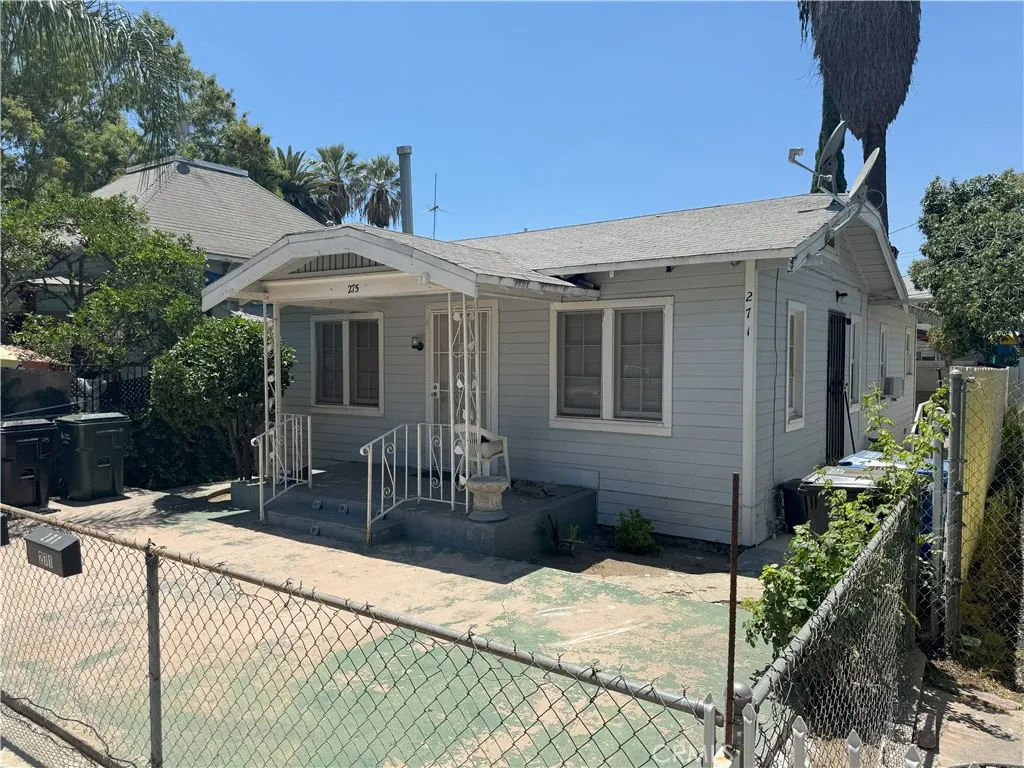 275 S Rebecca Street