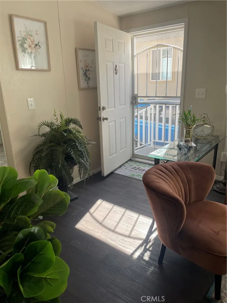 1020 BRADBOURNE Avenue, #4