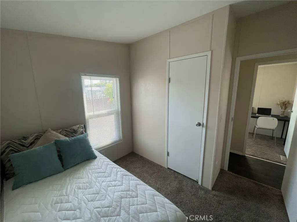 1020 BRADBOURNE Avenue, #4