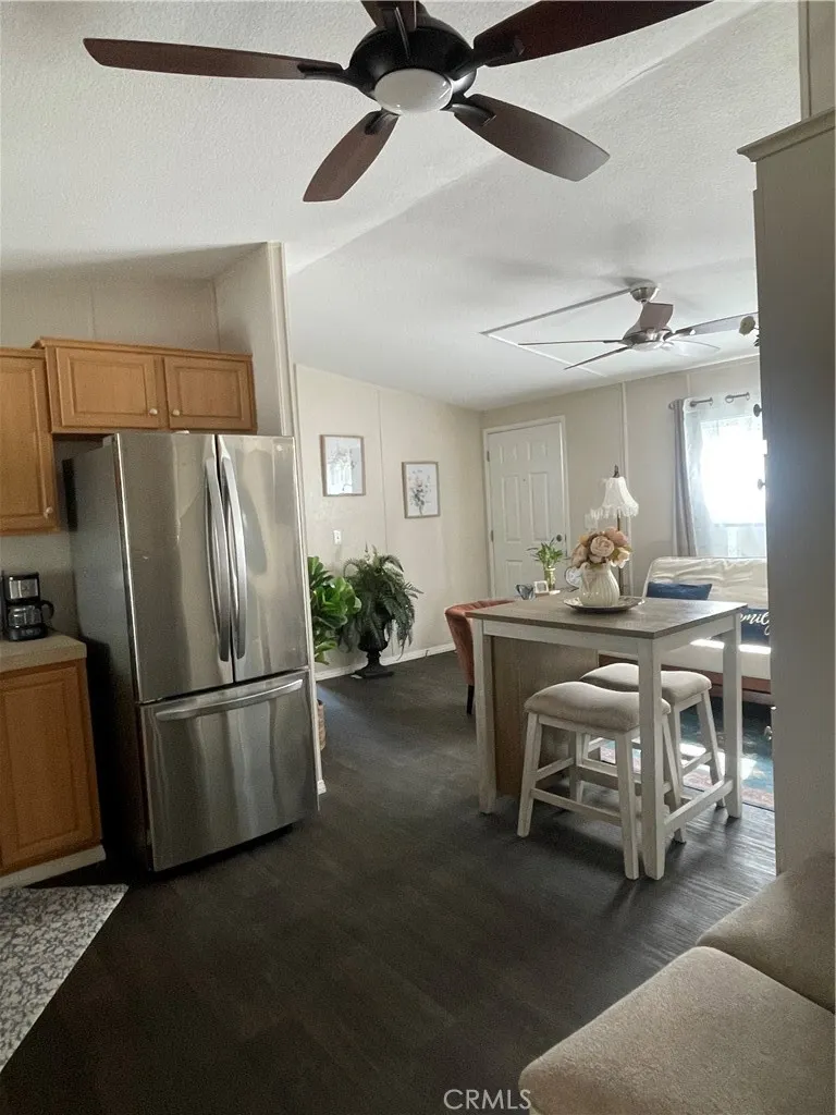 1020 BRADBOURNE Avenue, #4