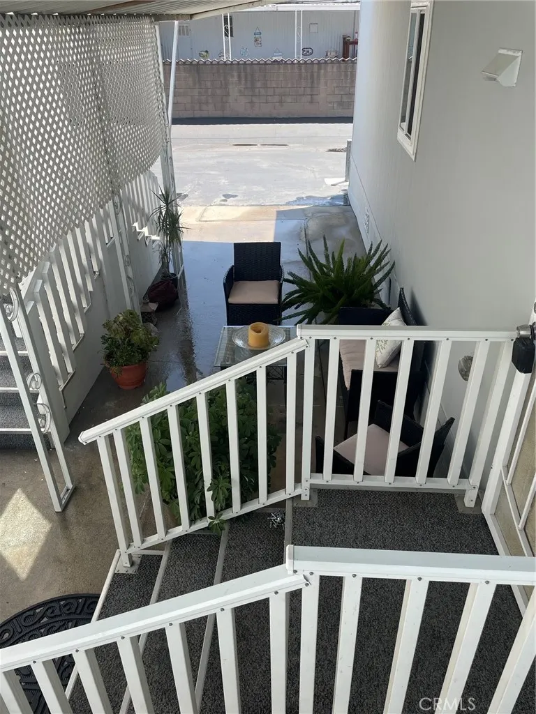 1020 BRADBOURNE Avenue, #4