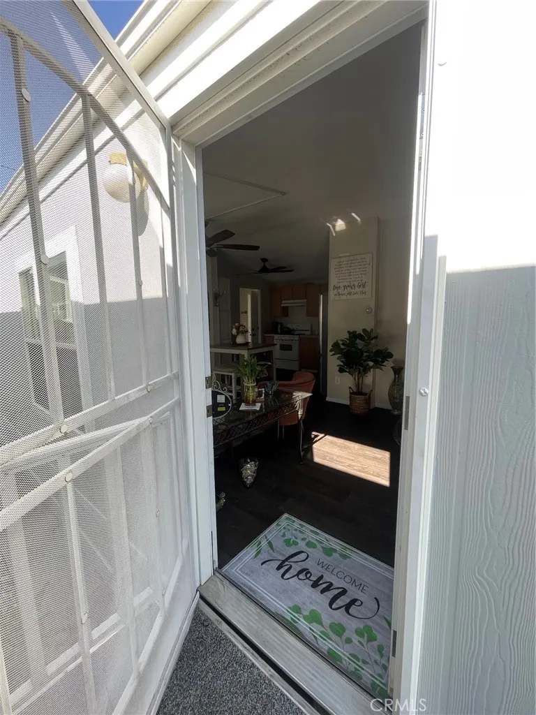 1020 BRADBOURNE Avenue, #4