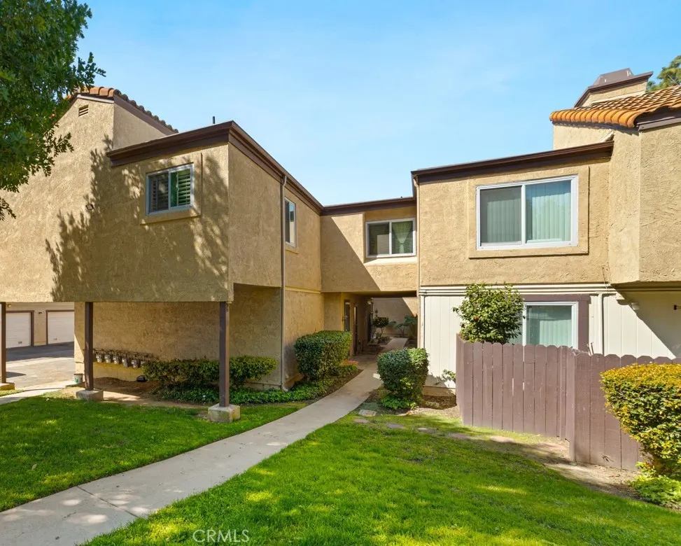 9341 E Shadowood Drive, #E