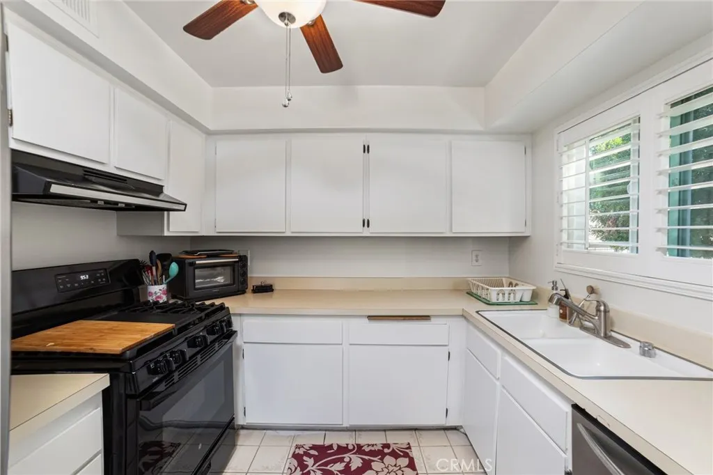 9341 E Shadowood Drive, #E