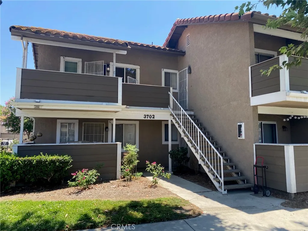 3702 Oak Creek Drive, #H